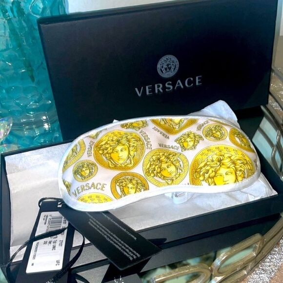 Versace NWT sleep mask - Picture 5 of 12